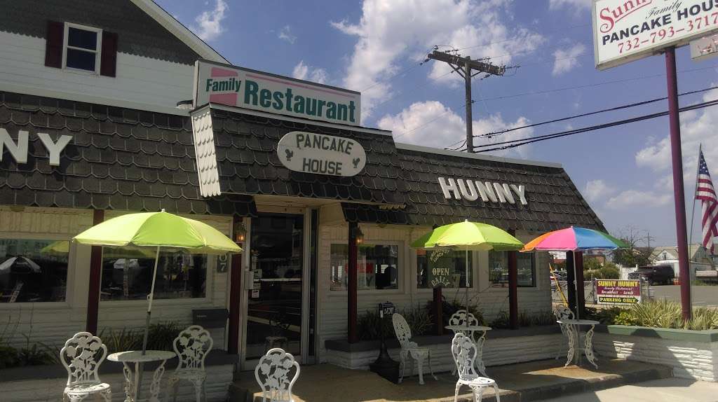 Sunny Hunny by the Sea Restaurant | 1907 NJ-35, Seaside Heights, NJ 08751, USA | Phone: (732) 793-3717