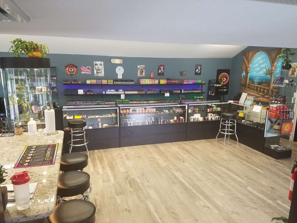 Bridgeway vapor | 626 Bedford St, East Bridgewater, MA 02333, USA | Phone: (508) 378-2007