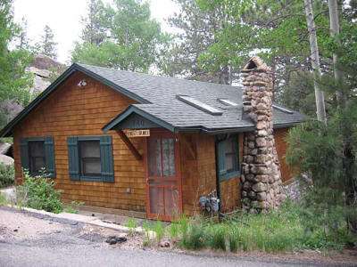 Pine Creek Cabins Vacation Rentals & Property Management | 1263 Giant Track Rd, Estes Park, CO 80517 | Phone: (970) 586-8166
