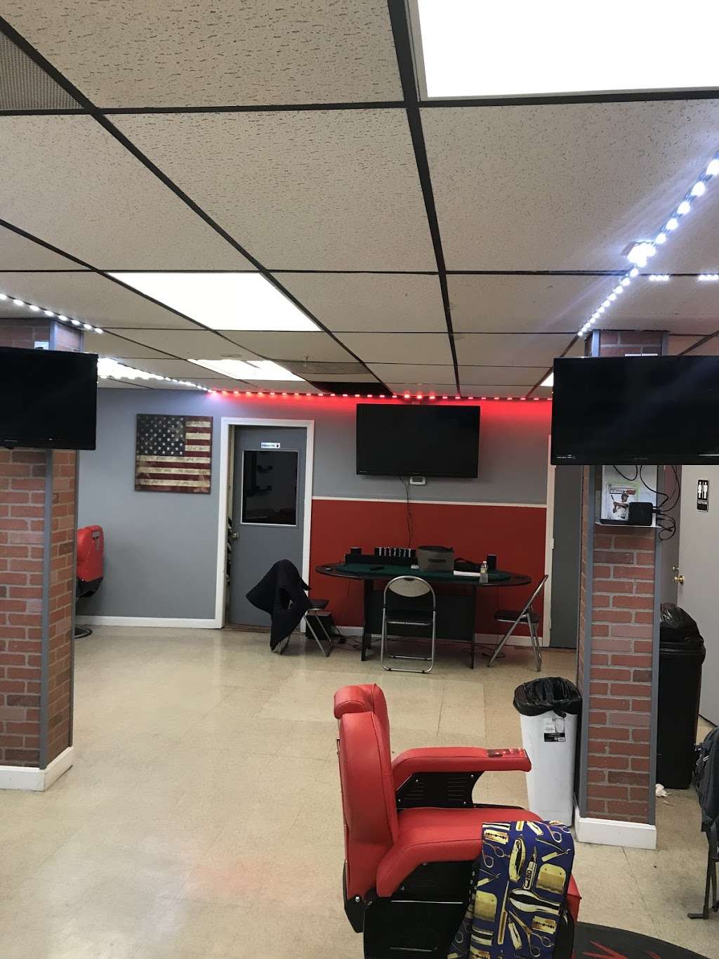 David cuts barbershop#2 | 132 S Union St, Lawrence, MA 01843, USA | Phone: (978) 258-8006