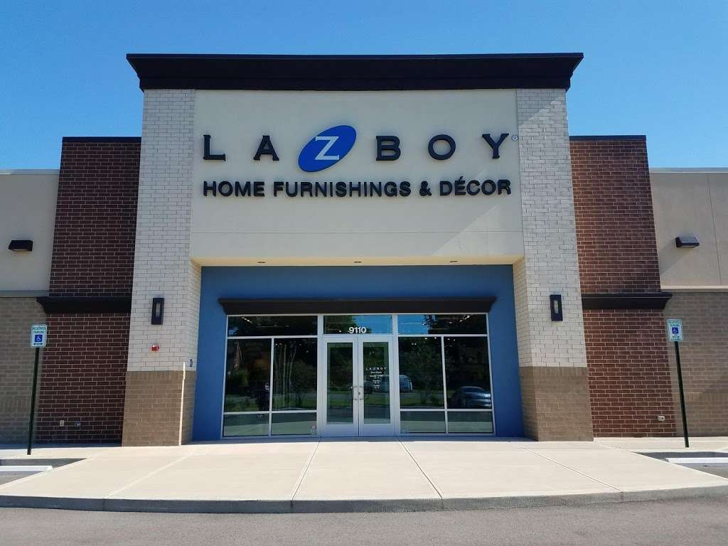 La-Z-Boy Home Furnishings & Décor | 9110 Rockville Rd, Indianapolis, IN 46234 | Phone: (317) 960-5555