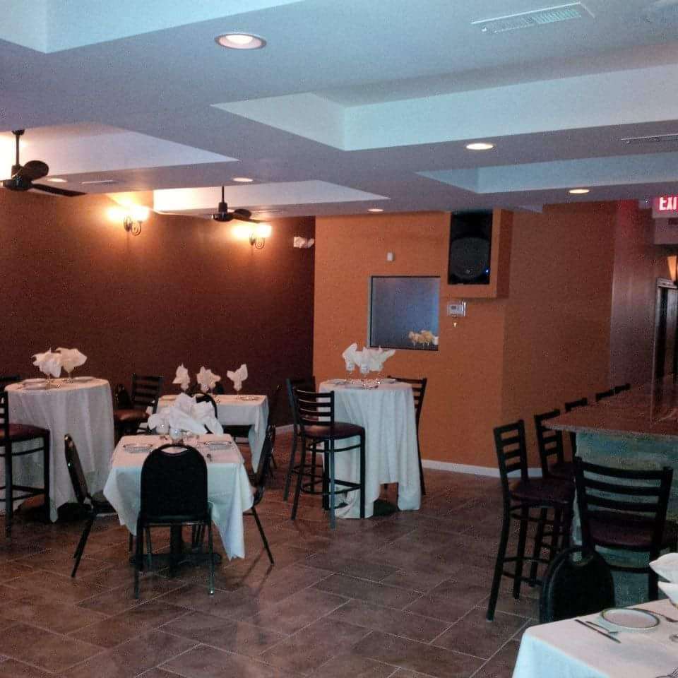 Lilahs Sports Bar Grill & Banquets | 14908 Chicago Rd, Dolton, IL 60419, USA | Phone: (708) 414-1088