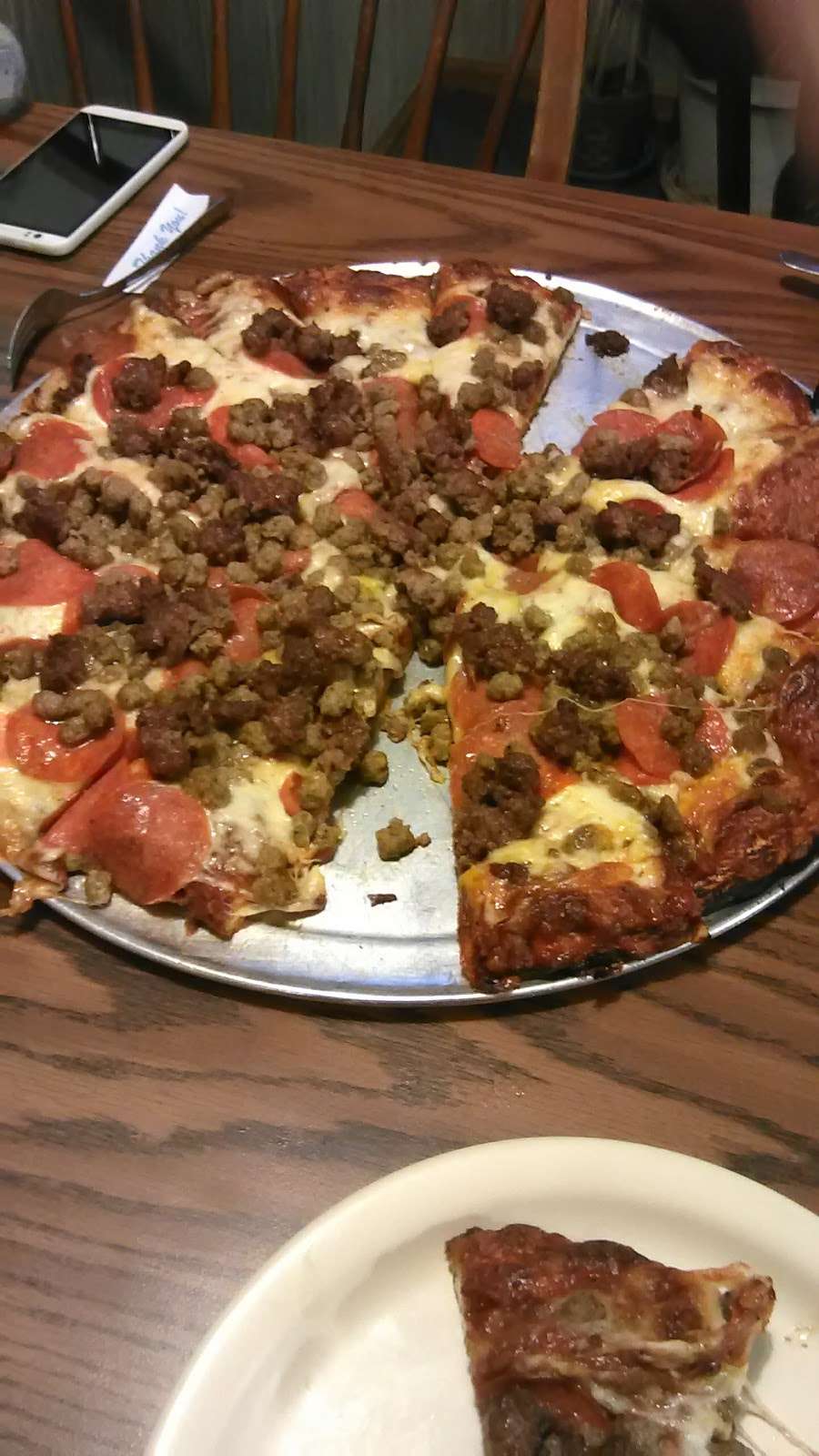 Tims Pizza | 17201 US-40, Independence, MO 64055, USA | Phone: (816) 478-0777