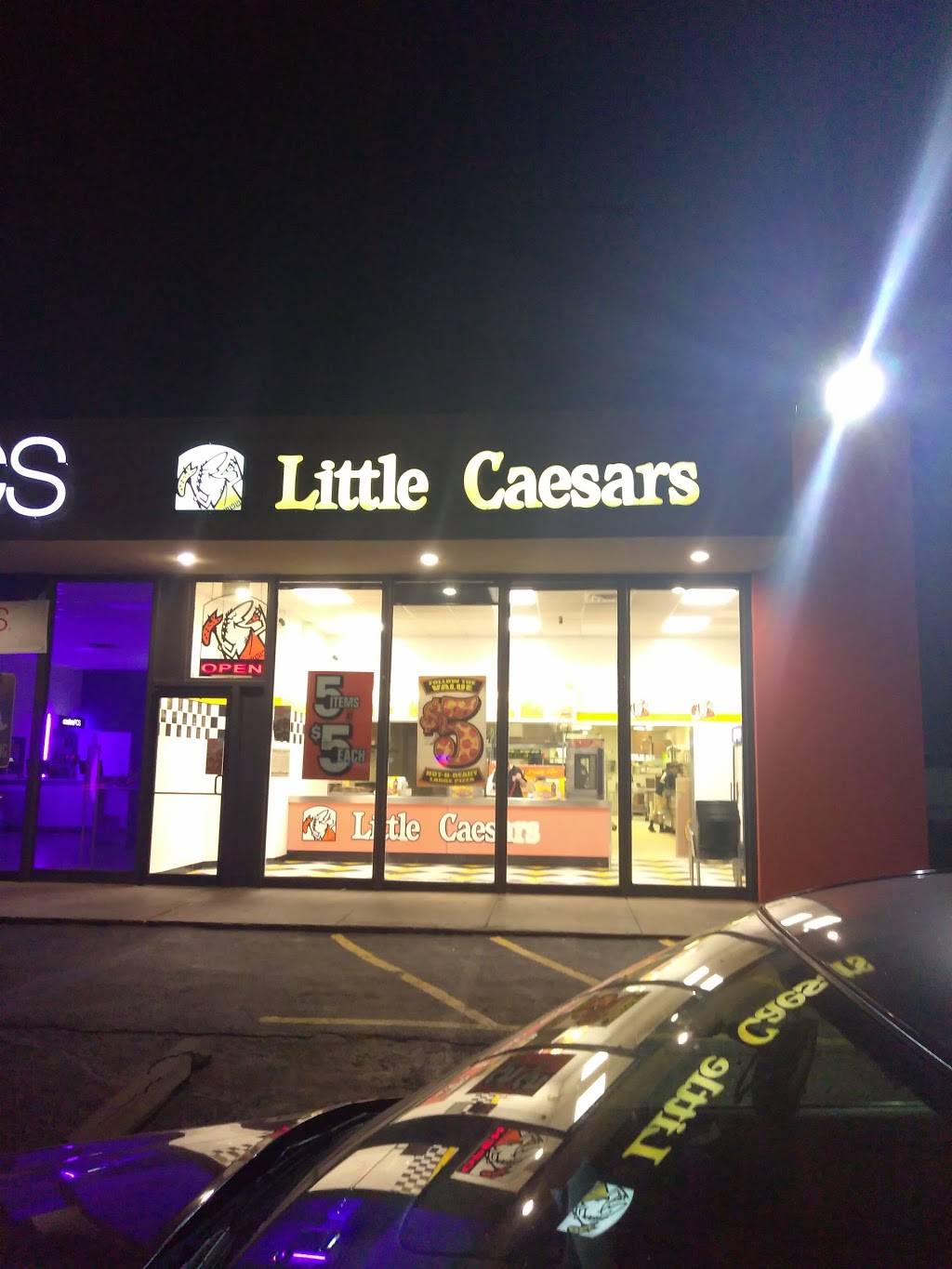 Little Caesars | 2548 S Seneca St, Wichita, KS 67217 | Phone: (316) 267-3600