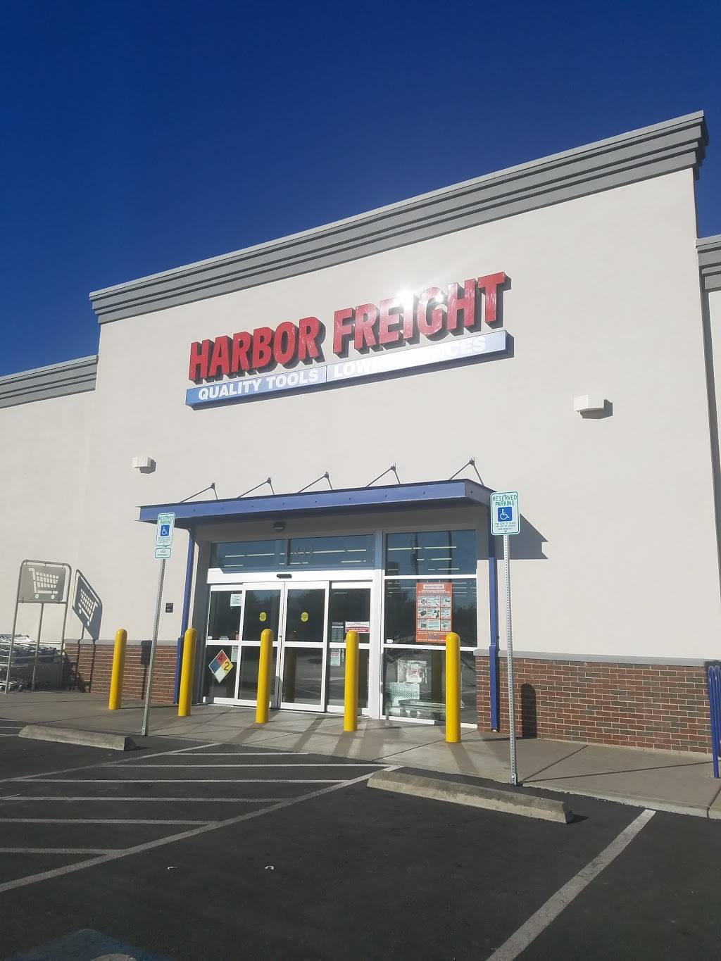 Harbor Freight Tools | 433 W Lake Mead Pkwy, Henderson, NV 89015, USA | Phone: (702) 564-0114