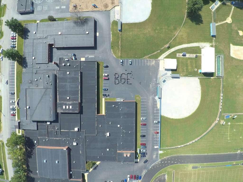 Boone Grove Elementary School | 325 W 550 S, Boone Grove, IN 46302, USA | Phone: (219) 477-4933