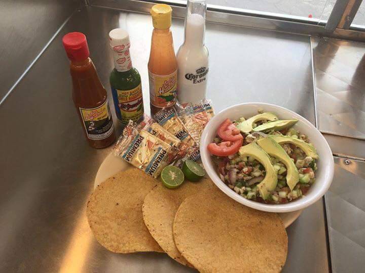 Mariscos El Cachetes | 5482 E Lake Mead Blvd, Las Vegas, NV 89156, USA | Phone: (702) 296-8742