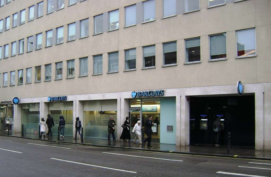 Barclays Bank | 20 Fulham Broadway, Fulham, London SW6 1AH, UK | Phone: 0345 734 5345