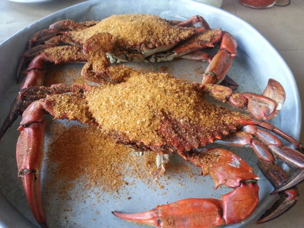 Mud City Crab House | 1185 E Bay Ave, Manahawkin, NJ 08050, USA | Phone: (609) 978-3660