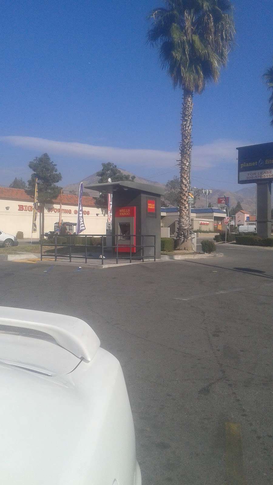 Wells Fargo ATM | 2095 E Highland Ave, San Bernardino, CA 92404 | Phone: (800) 869-3557