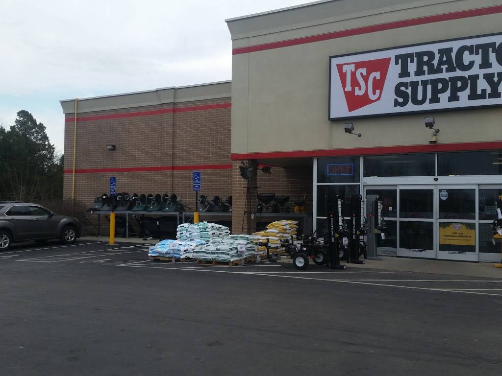 Tractor Supply Co. | 3942 Navarre Ave, Oregon, OH 43616, USA | Phone: (419) 691-2715