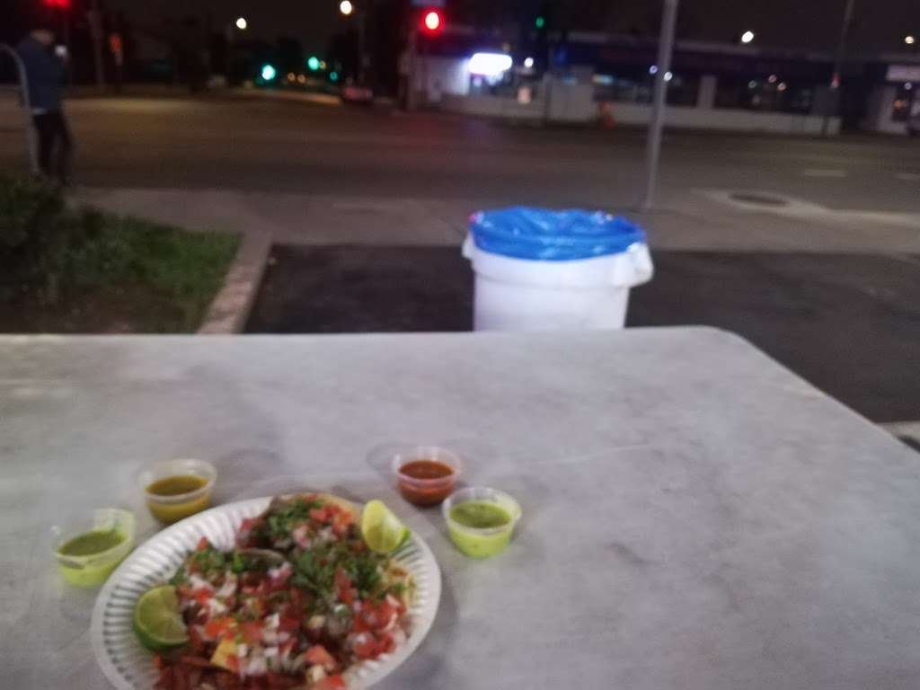 Tacos Tamix Taco Truck | 1998-1982 S Hoover St, Los Angeles, CA 90007, USA