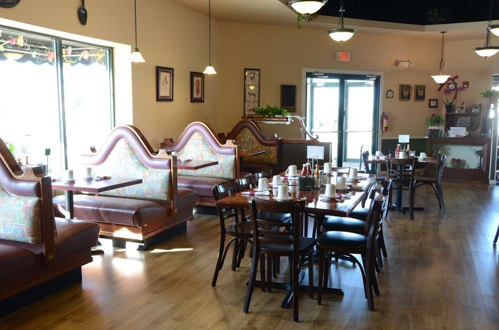 Orchard Cafe - Family Restaurant | 3402 Orchard Rd, Oswego, IL 60543, USA | Phone: (630) 636-7315