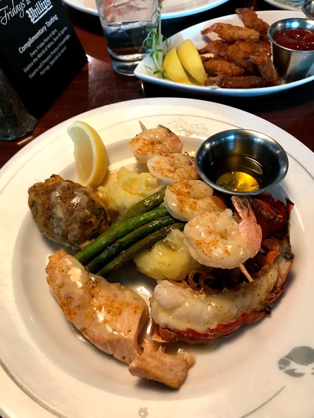 Phillips Seafood | 1 Atlantic Ave, Atlantic City, NJ 08401, USA | Phone: (609) 348-2273