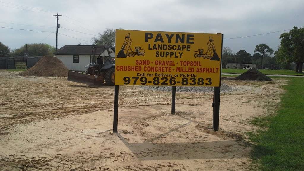 Payne Dump Trucking | 2300 13th St, Hempstead, TX 77445, USA | Phone: (979) 826-8383