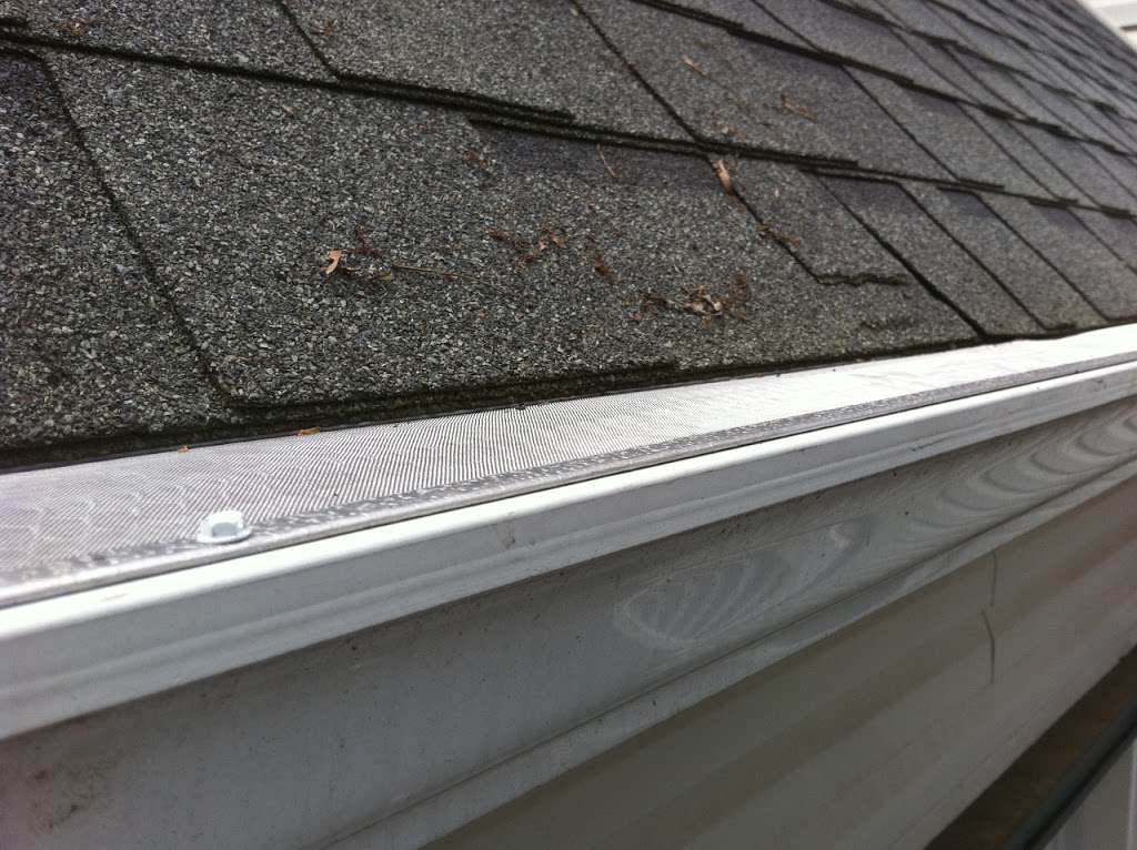 Gutter Guard System VA | 1019 Dewberry Dr, Fredericksburg, VA 22407 | Phone: (540) 295-8235