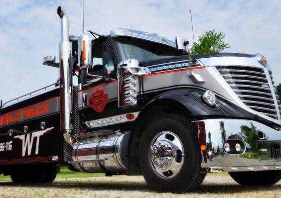 World Truck Towing & Recovery, Inc. | 1750 Feddern Ave, Columbus, OH 43123, USA | Phone: (800) 886-1116
