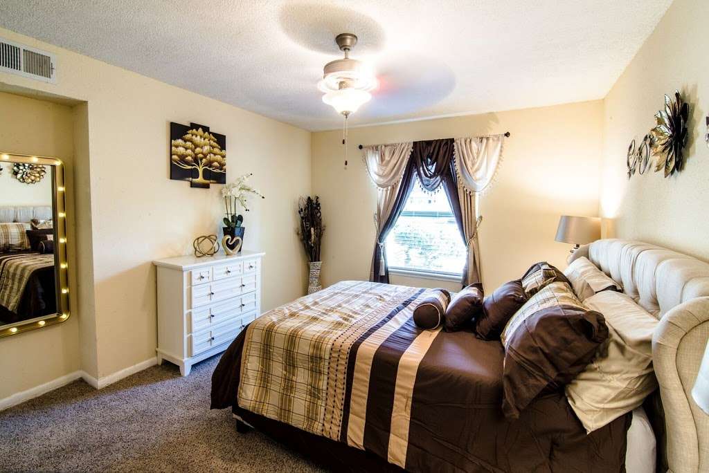 Cedar Ridge Apartments | 2900 W Baker Rd, Baytown, TX 77521 | Phone: (281) 968-8568