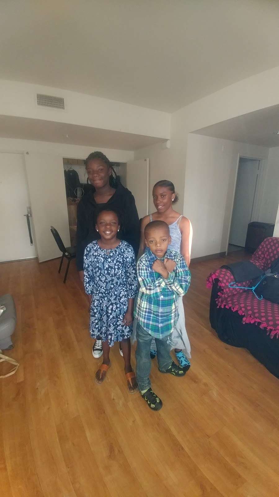 Faithful Service Baptist Church | 1416 W 37th Dr, Los Angeles, CA 90018, USA | Phone: (323) 735-7162