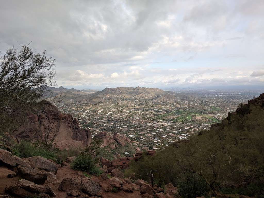 Echo Canyon Trailhead | Unnamed Road, Phoenix, AZ 85018, USA