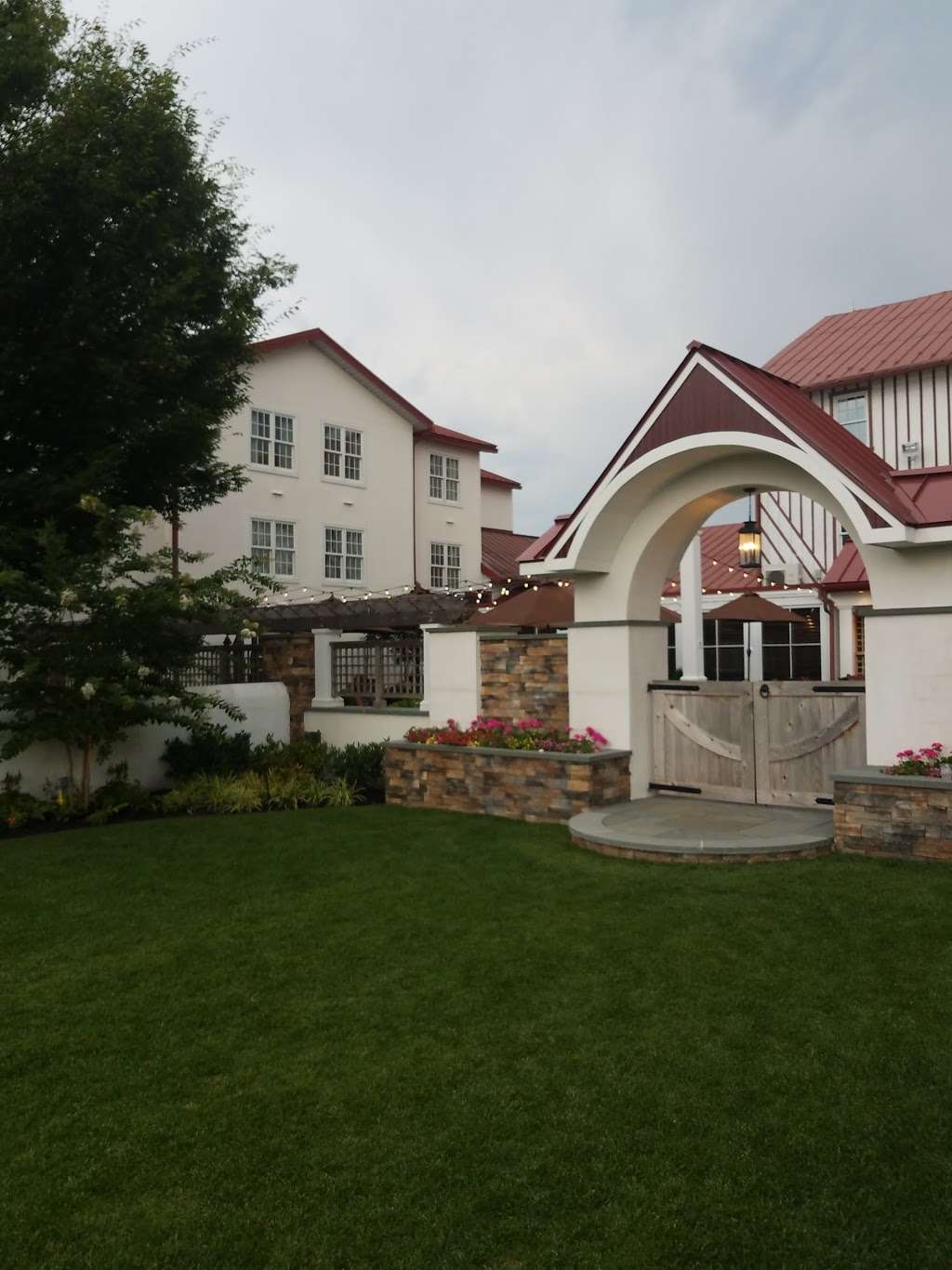 Normandy Farm Hotel and Conference Center | 1401 Morris Rd, Blue Bell, PA 19422, USA | Phone: (215) 616-8500