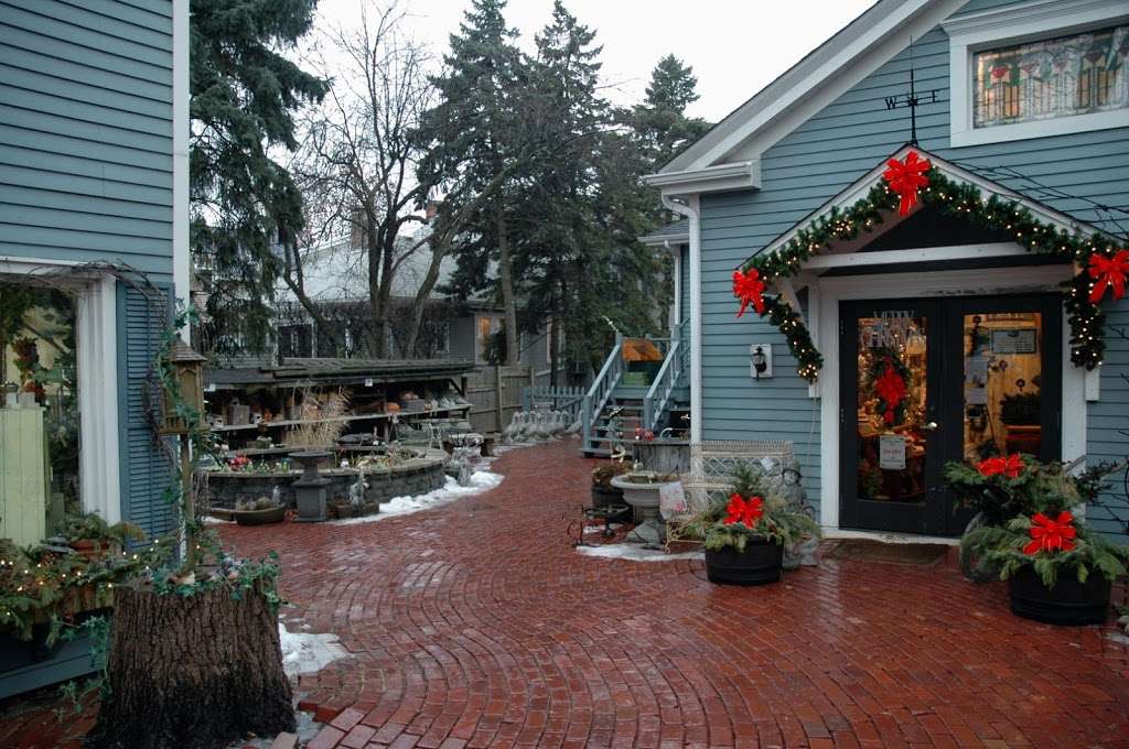 Historic Downtown Long Grove Visitors Center | 308 Old McHenry Rd, Long Grove, IL 60047, USA | Phone: (847) 634-0888