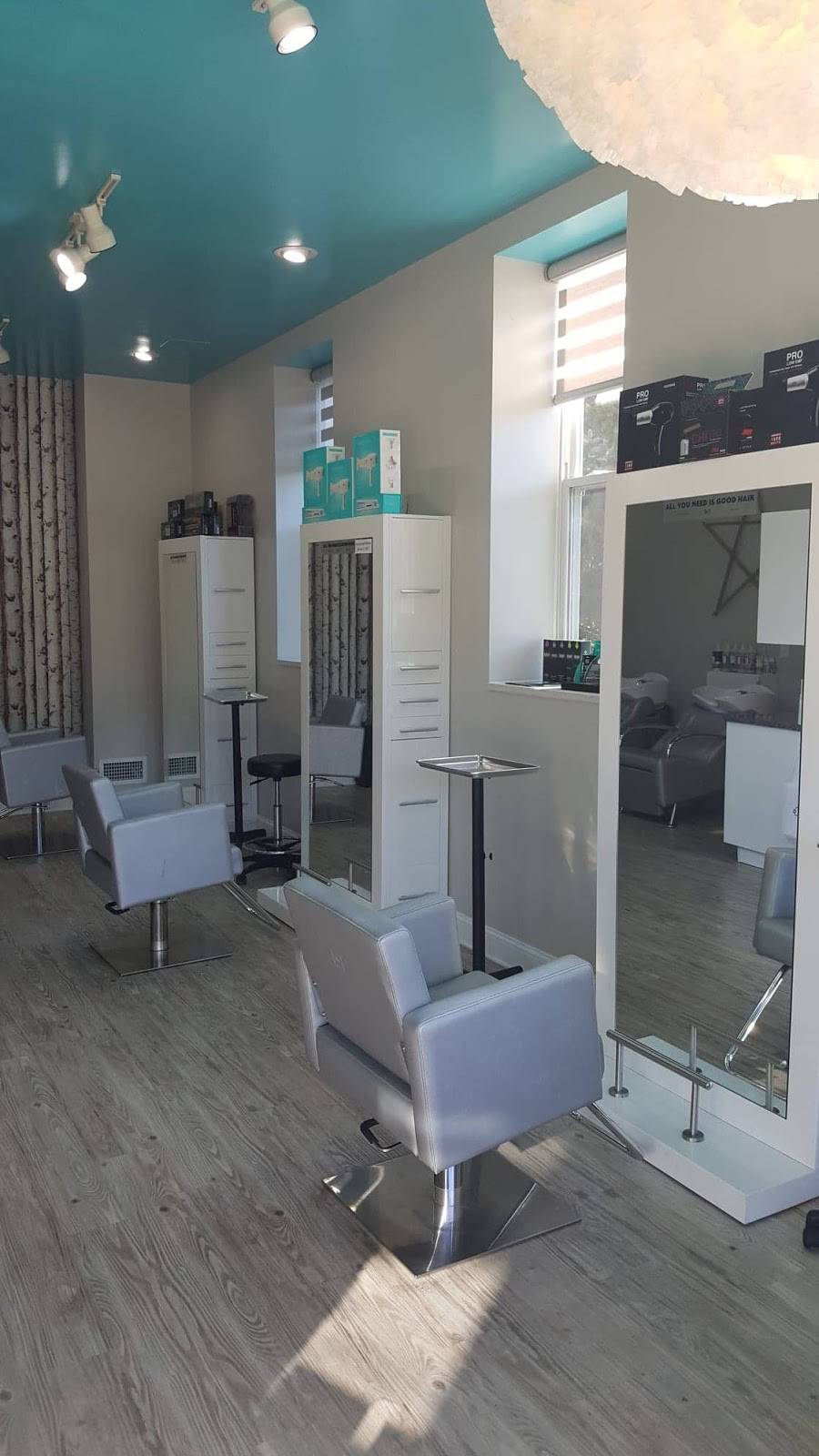 Salon on Highland | 660 Highland Ave, Fort Thomas, KY 41075 | Phone: (859) 468-9367