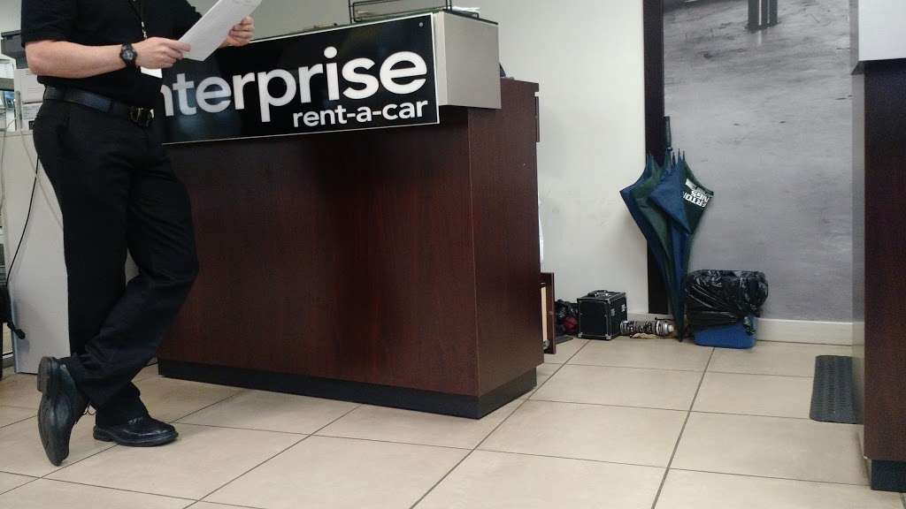 Enterprise Rent-A-Car | 2831 NJ-73 S, Maple Shade Township, NJ 08052, USA | Phone: (856) 222-1227