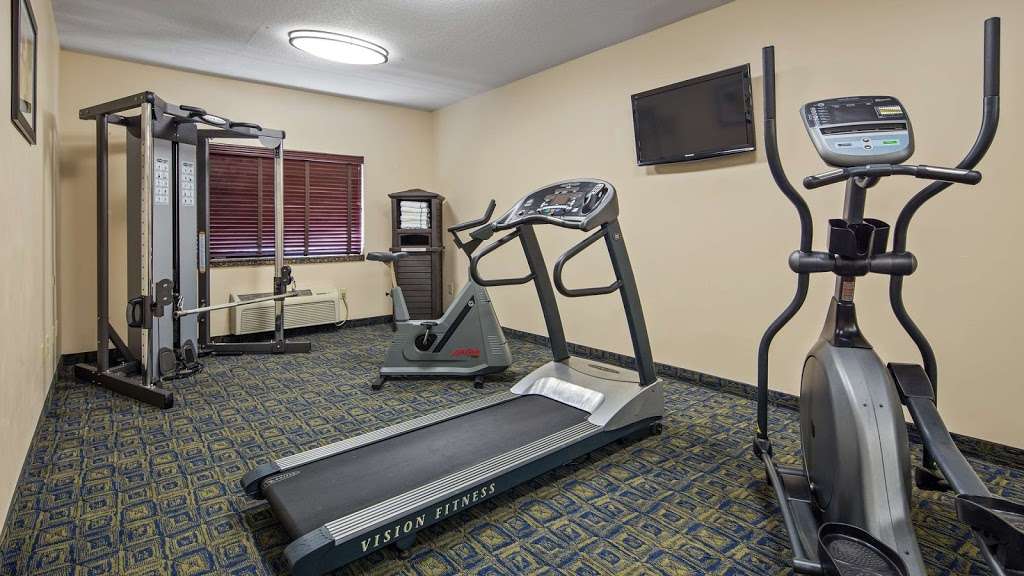 Best Western Plus Gas City | 4936 S Kay Bee Dr, Gas City, IN 46933, USA | Phone: (765) 998-2331