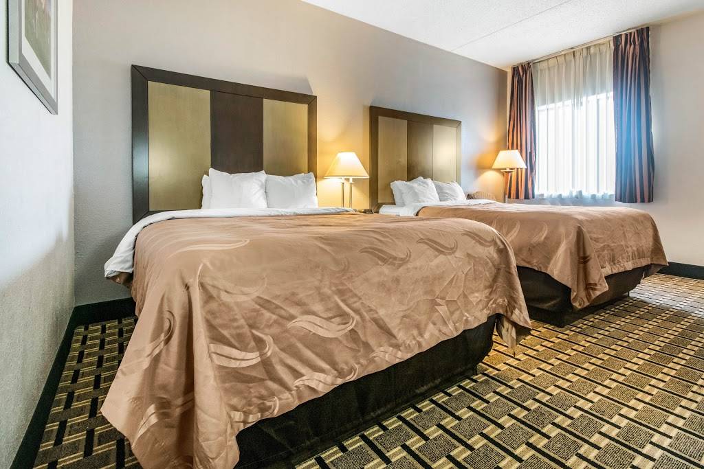 Quality Inn Lexington | 2381 Buena Vista Rd, Lexington, KY 40505, USA | Phone: (859) 299-0302