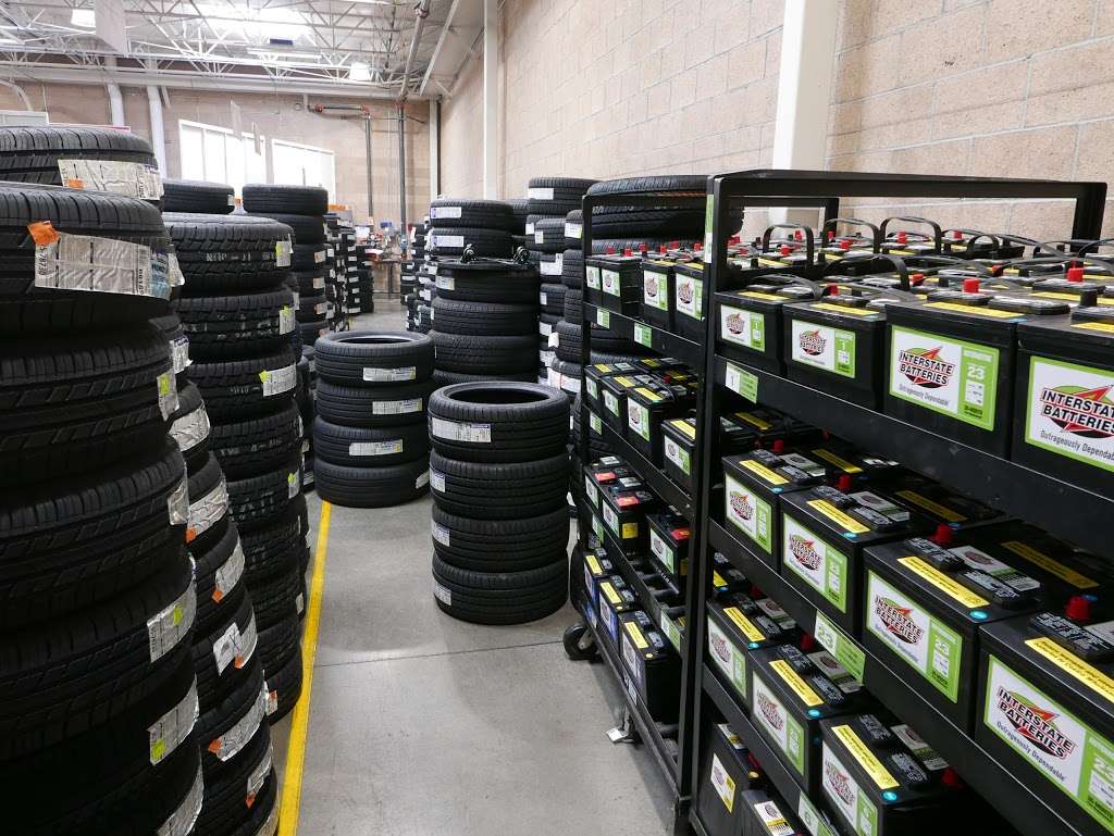 Costco Tire Center | 801 S Pavilion Center Dr, Las Vegas, NV 89144, USA | Phone: (702) 352-2059