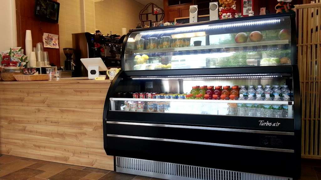 Village Tea Shop | 10 S Maple Ave, Ridgewood, NJ 07450, USA | Phone: (201) 857-0230