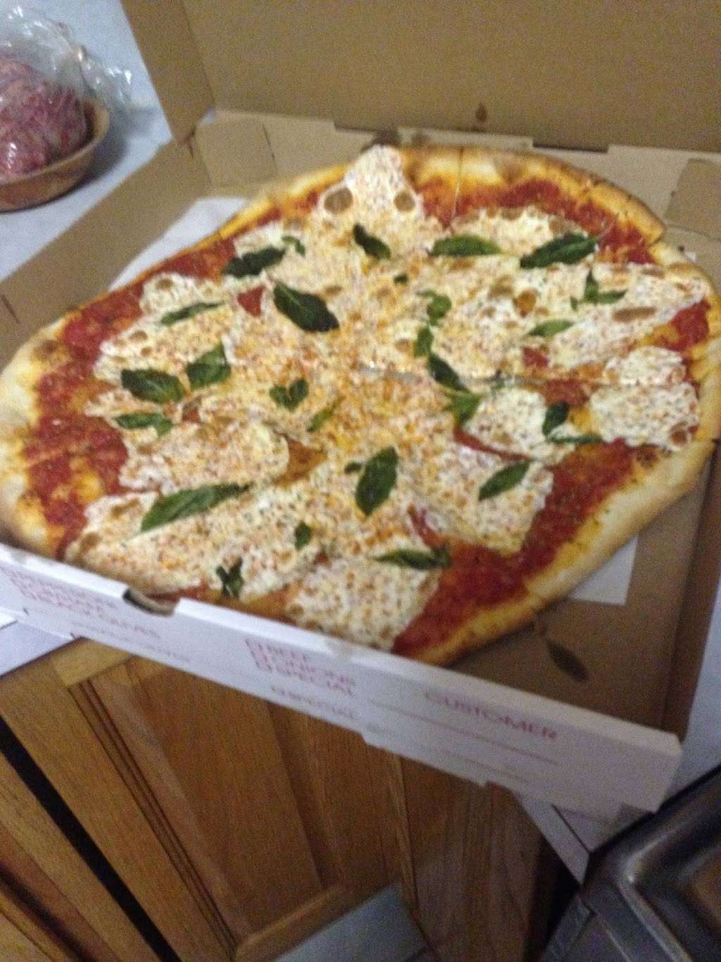 Bobs Thin Crust Pizza | 83 Old Tappan Rd, Tappan, NY 10983, USA | Phone: (845) 398-2618