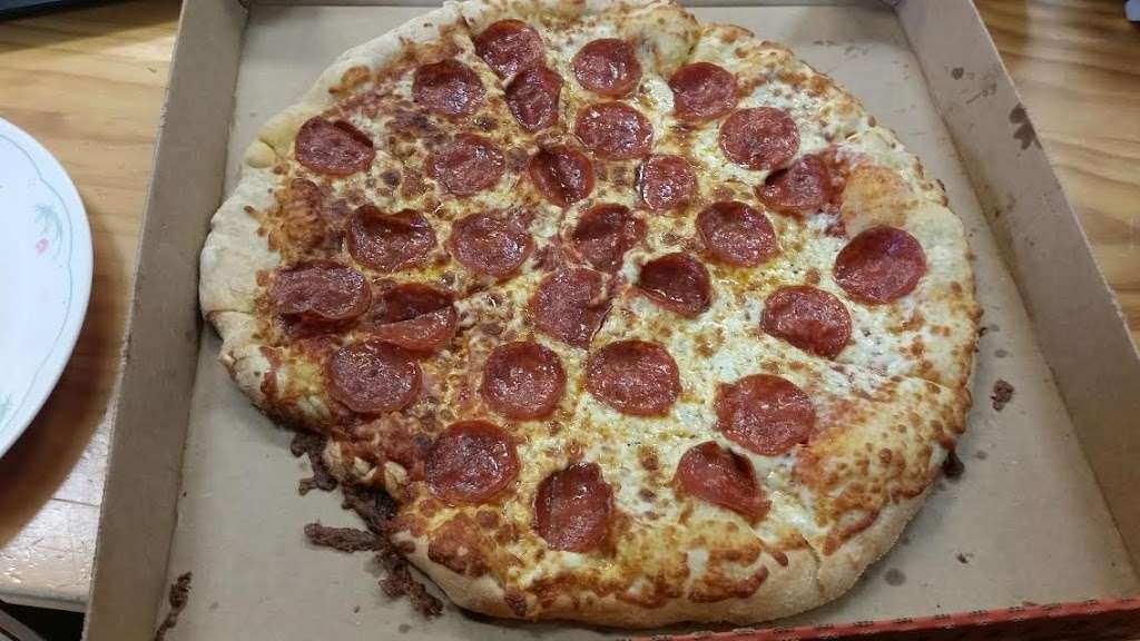 Little Caesars Pizza | 542 Berlin - Cross Keys Rd Suite 10, Sicklerville, NJ 08081, USA | Phone: (856) 318-1528