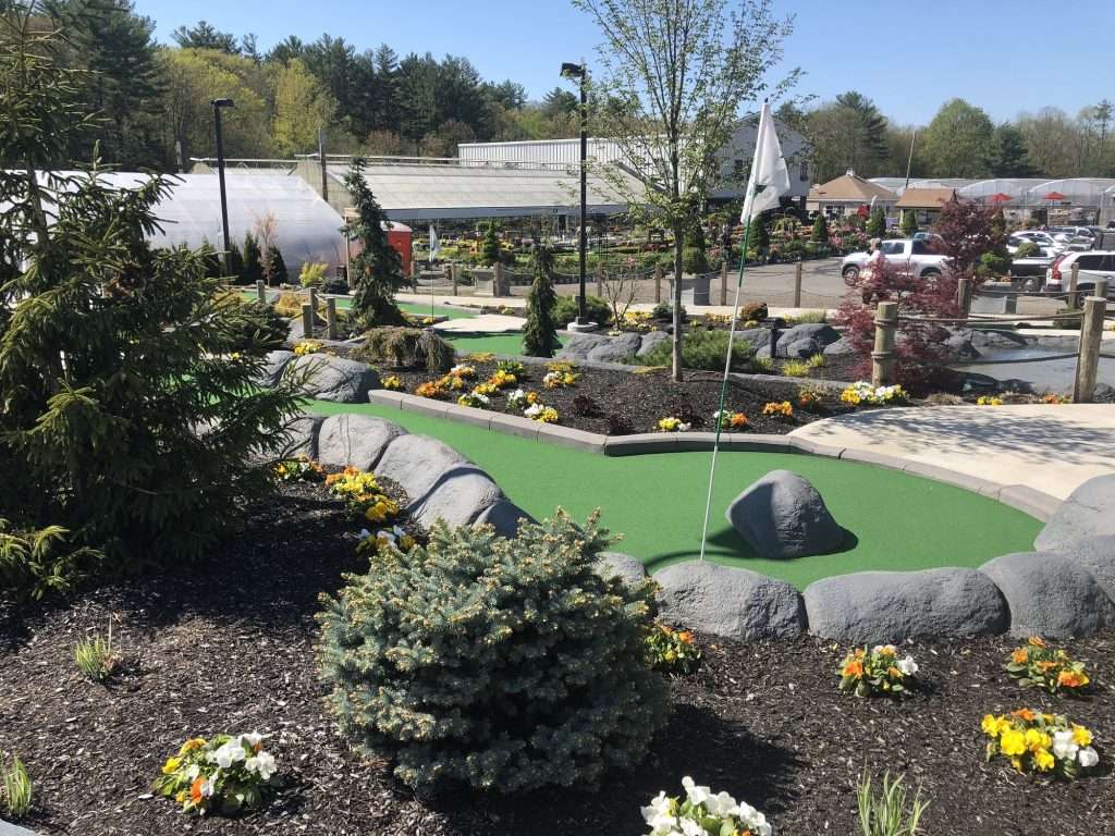 Nunan Florist & Mini Golf | 269 Central St, Georgetown, MA 01833, USA | Phone: (978) 352-8172