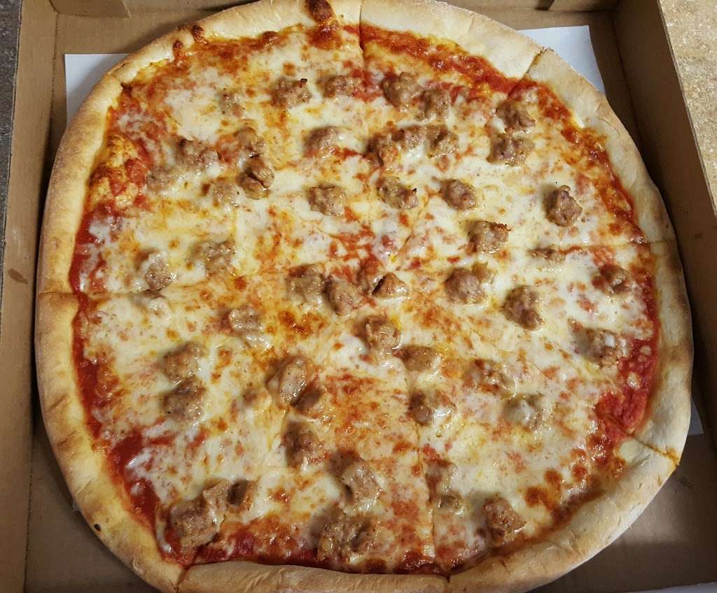 III Illianos Pizza | 24 E Ridge Pike, Conshohocken, PA 19428, USA | Phone: (610) 397-0272