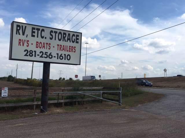 RV Etc., Storage | 33100 US-290, Hockley, TX 77447 | Phone: (281) 256-1610