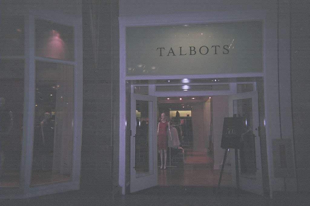 Talbots | 400 Commons Way, Bridgewater, NJ 08807, USA | Phone: (908) 707-1550