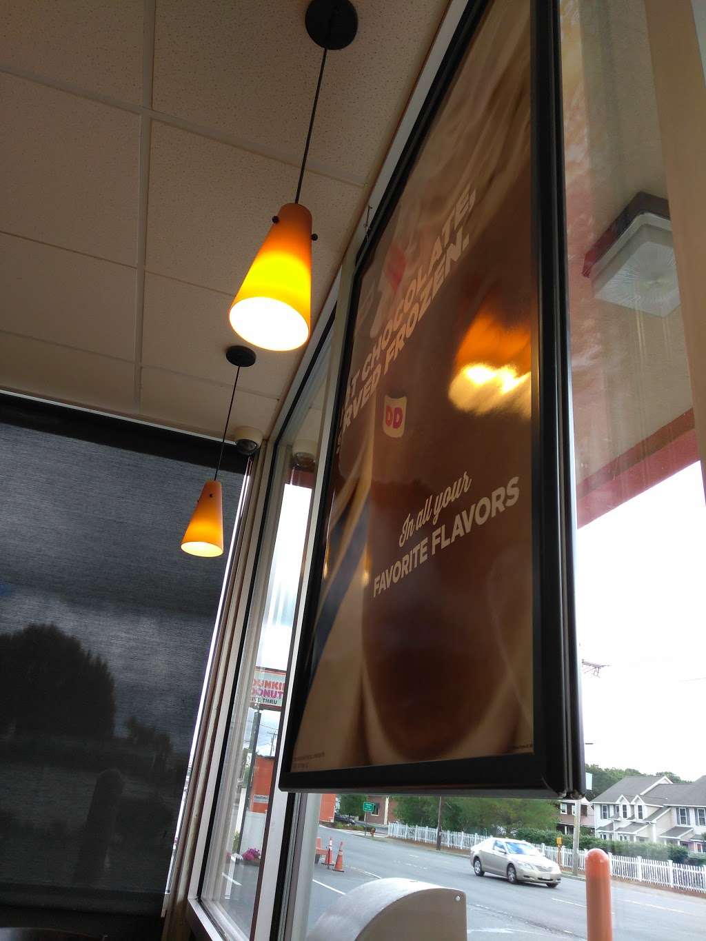 Dunkin | 162-180 Bridge St, Weymouth, MA 02191, USA | Phone: (781) 335-3860