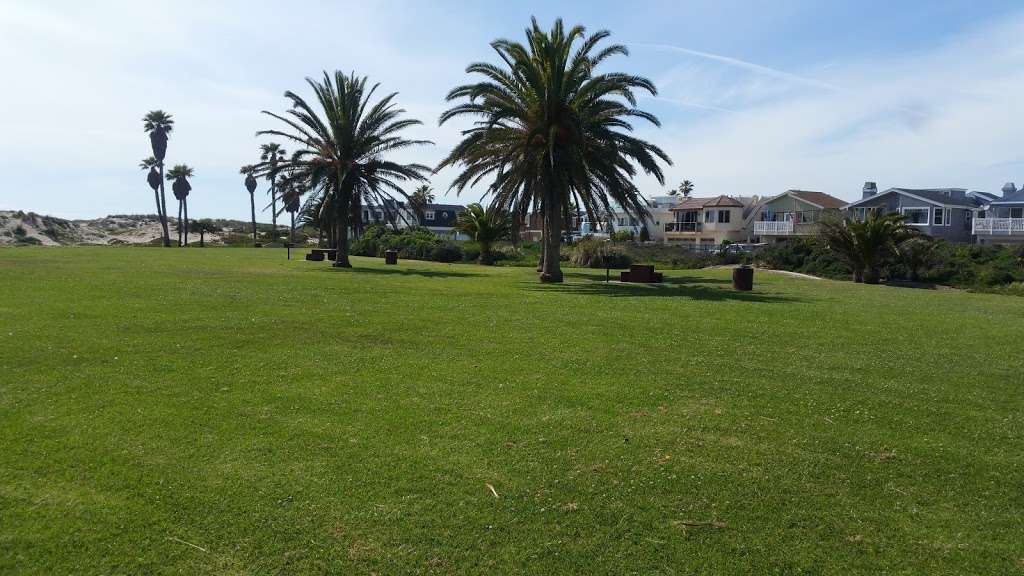 Oxnard Beach Park | 1601 Harbor Blvd, Oxnard, CA 93035, USA