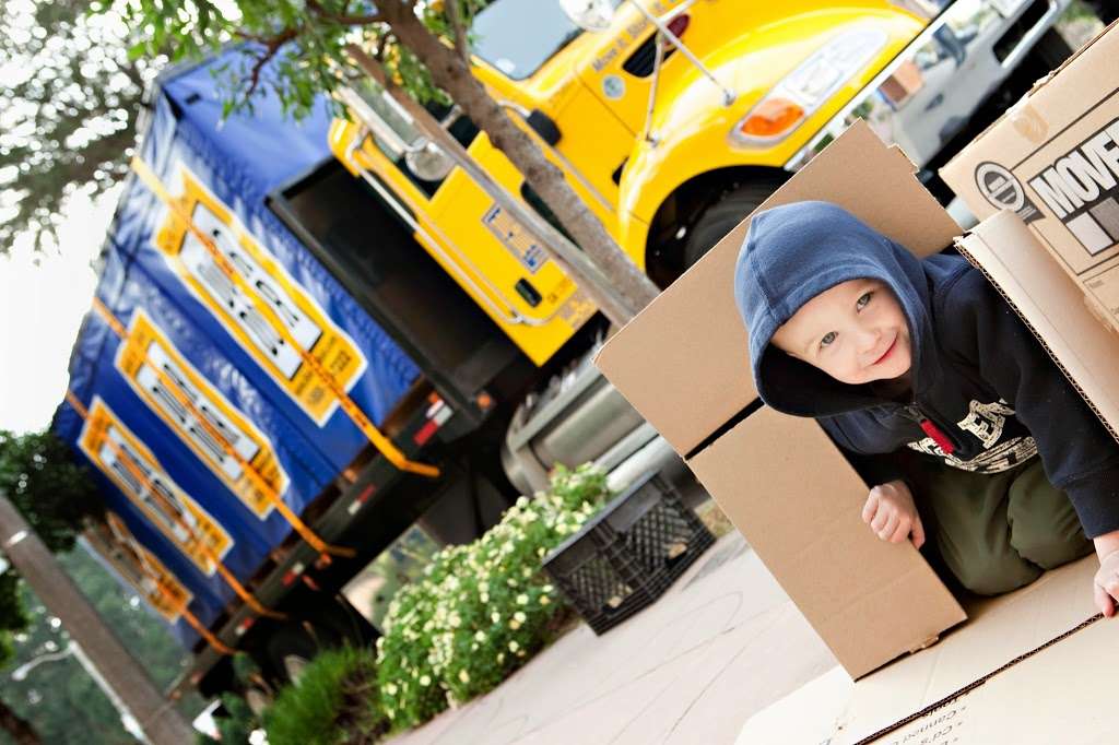 Door to Door Storage & Moving | 18780 S Central Ave, Carson, CA 90746, USA | Phone: (855) 407-7317