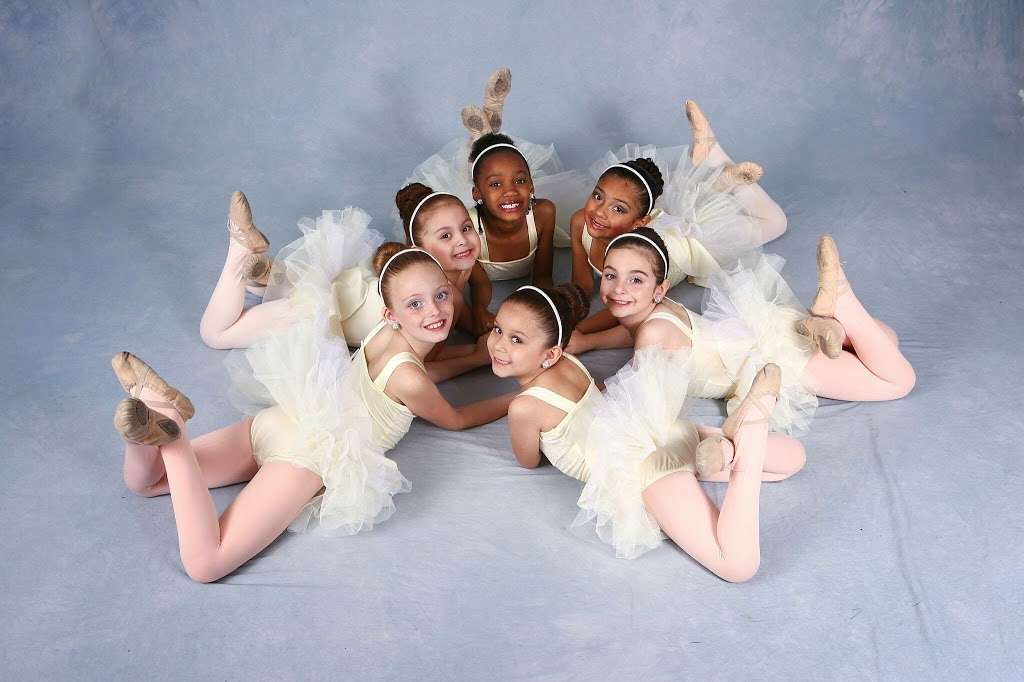 Milahs School of Dance | 125 West Bear Creek Road, 104, Glenn Heights, TX 75154, USA | Phone: (469) 619-7731