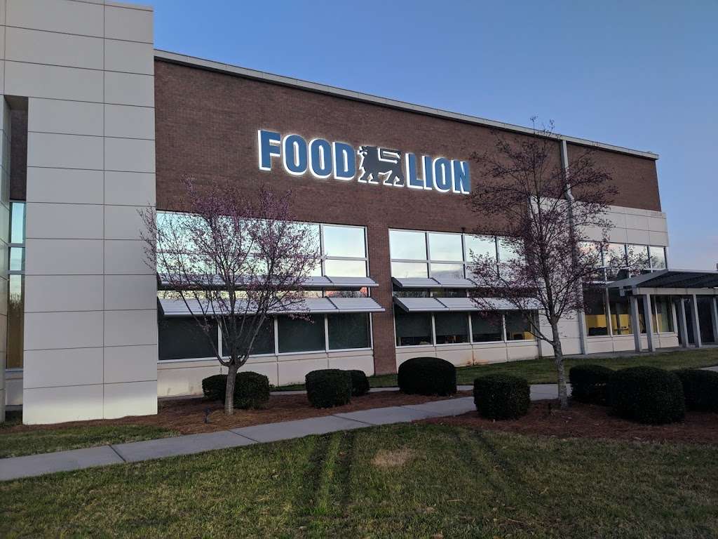 Food Lion warehouse - storage  | Photo 9 of 10 | Address: 2085 Harrison Rd, Salisbury, NC 28147, USA | Phone: (704) 633-8250