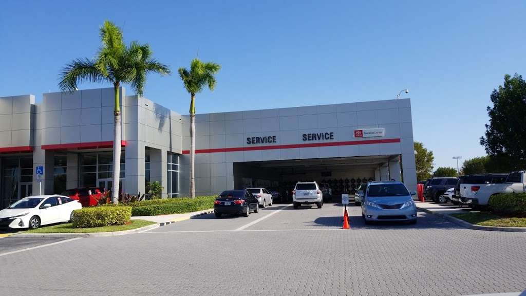 Southern 441 Toyota | 9205 Southern Blvd, Royal Palm Beach, FL 33411, USA | Phone: (561) 693-1393