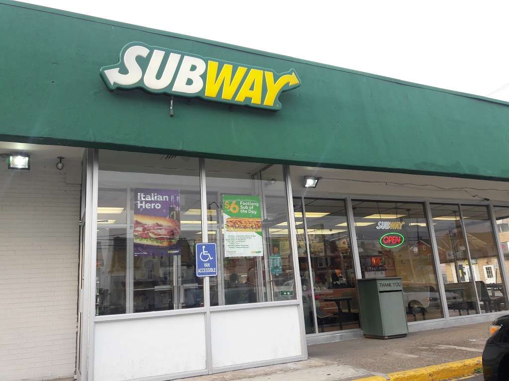 Subway Restaurants | 35 W Broad St, West Hazleton, PA 18202, USA | Phone: (570) 455-5300