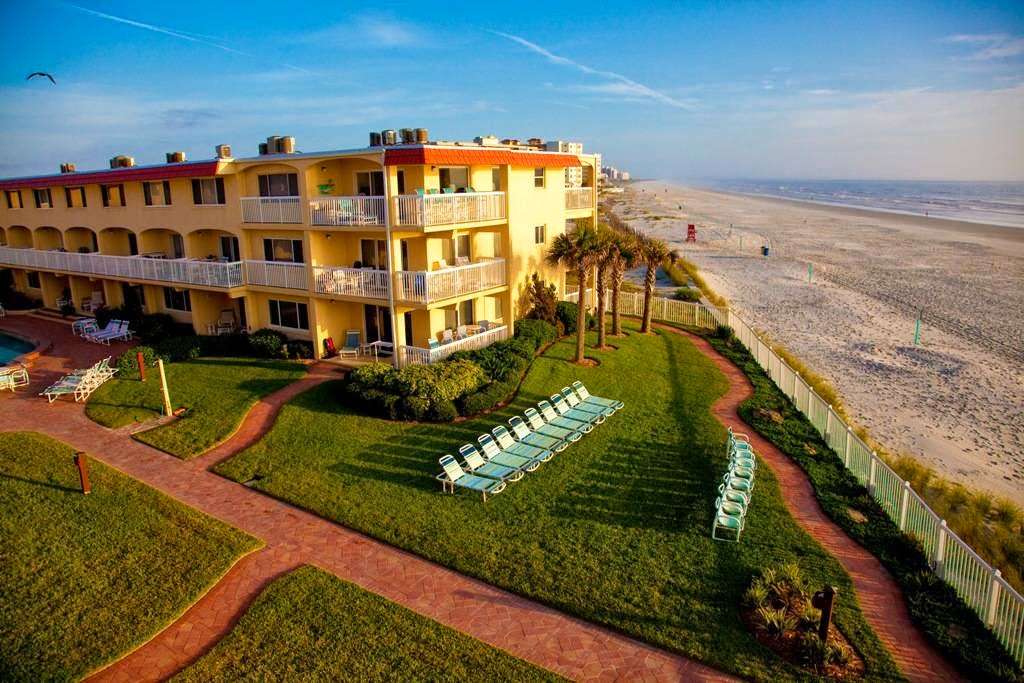 Win-San Club Condominiums | 111 N Atlantic Ave, New Smyrna Beach, FL 32169, USA | Phone: (386) 427-7085