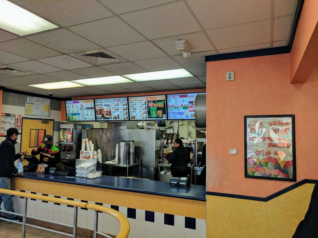 Burger King | 147 New Brunswick Ave, Perth Amboy, NJ 08861, USA | Phone: (732) 709-7515