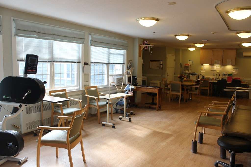 Colonial Rehabilitation & Nursing Center | 125 Broad St, Weymouth, MA 02188, USA | Phone: (781) 337-3121