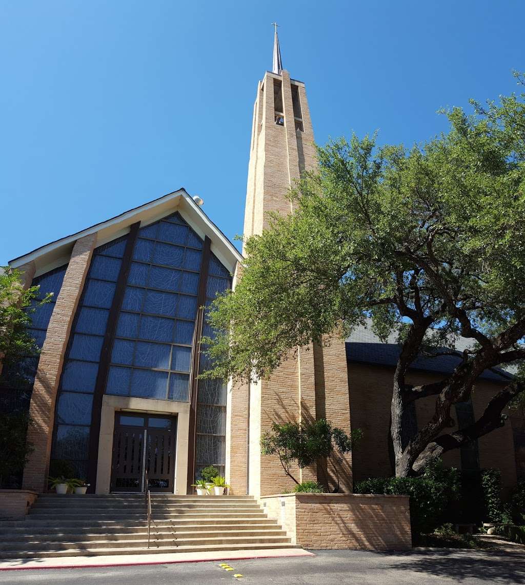 St. Lukes Episcopal Church | 11 St Lukes Ln, Alamo Heights, TX 78209, USA | Phone: (210) 828-6425