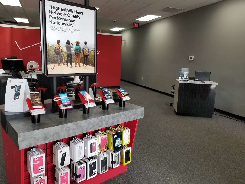 Verizon Authorized Retailer, TCC | 2319 Hanover Pike Suite C, Hampstead, MD 21074, USA | Phone: (410) 374-5930